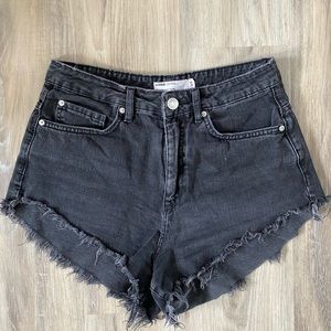 Garage shorts